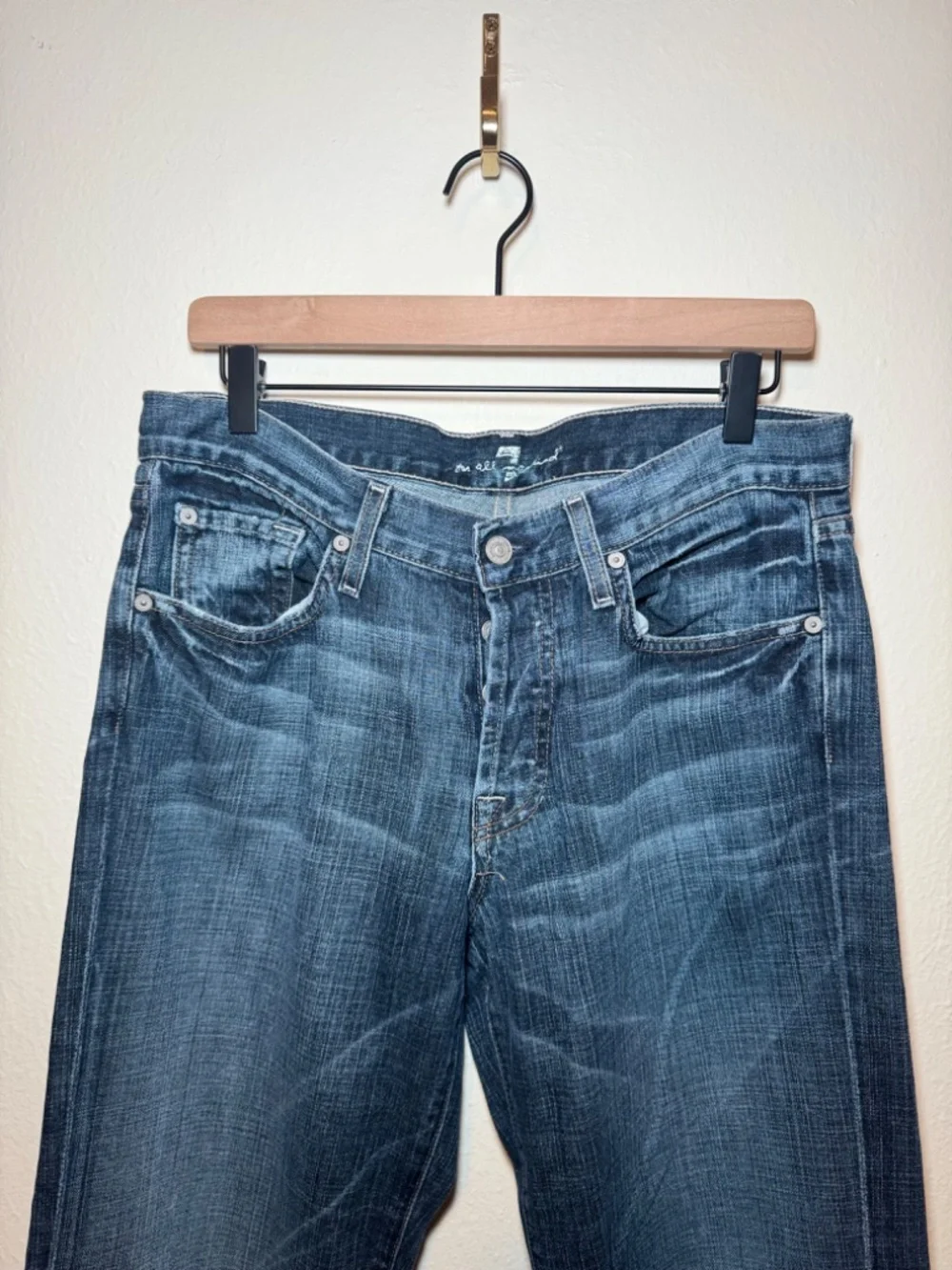 7 For All Mankind description stylish